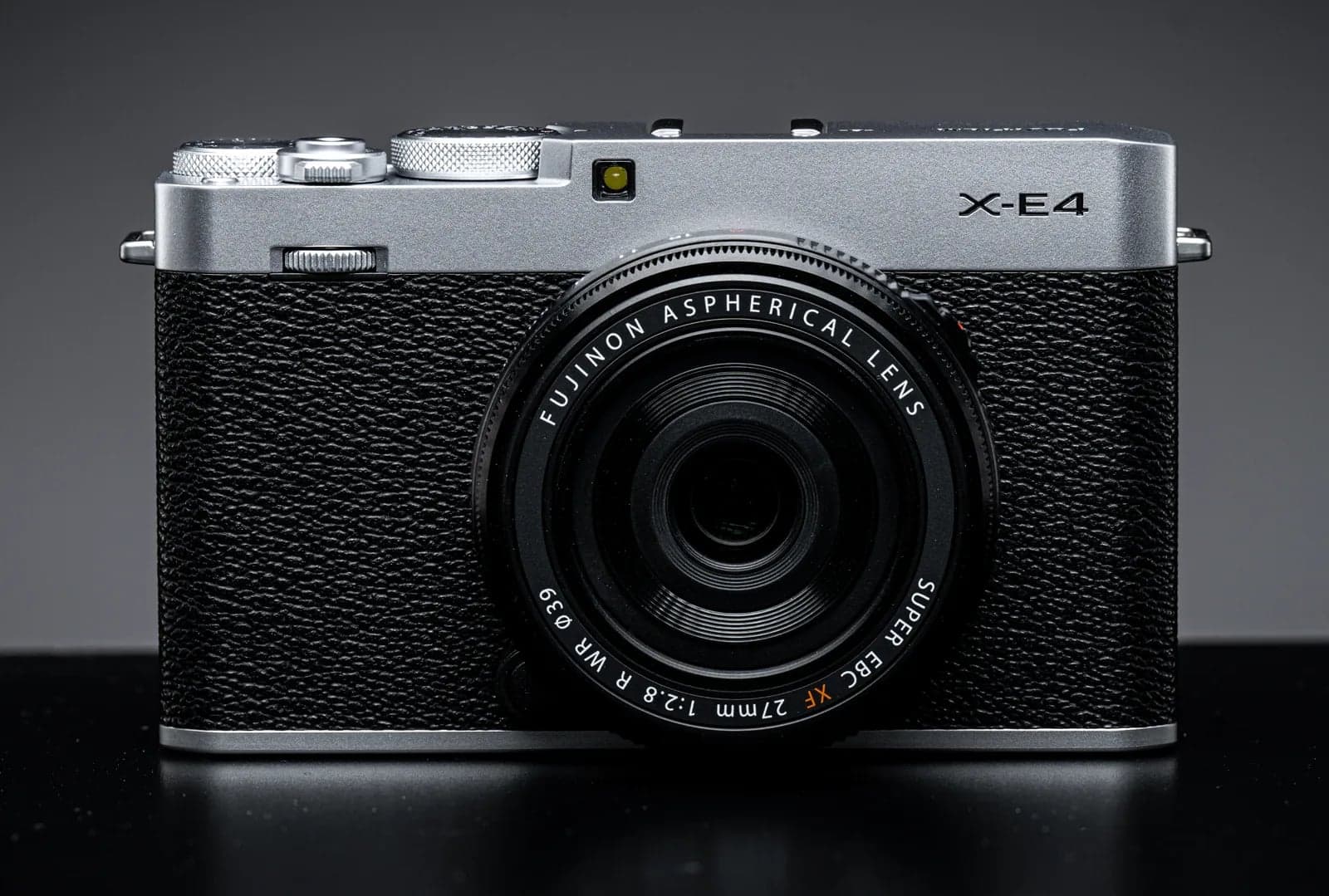 X-E4 camera body